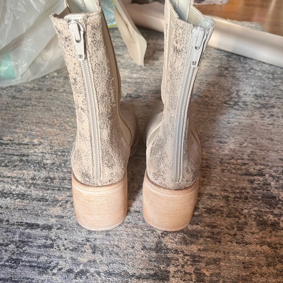 Free People Essential Chelsea boots - Picture 8 of 9